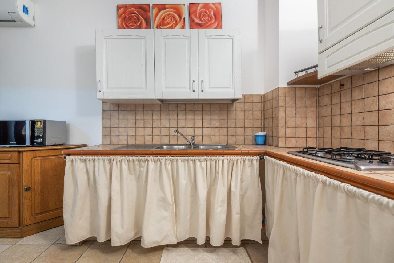 Casa Vacanza de Dinu SantʼAnna Arresi Esterno foto