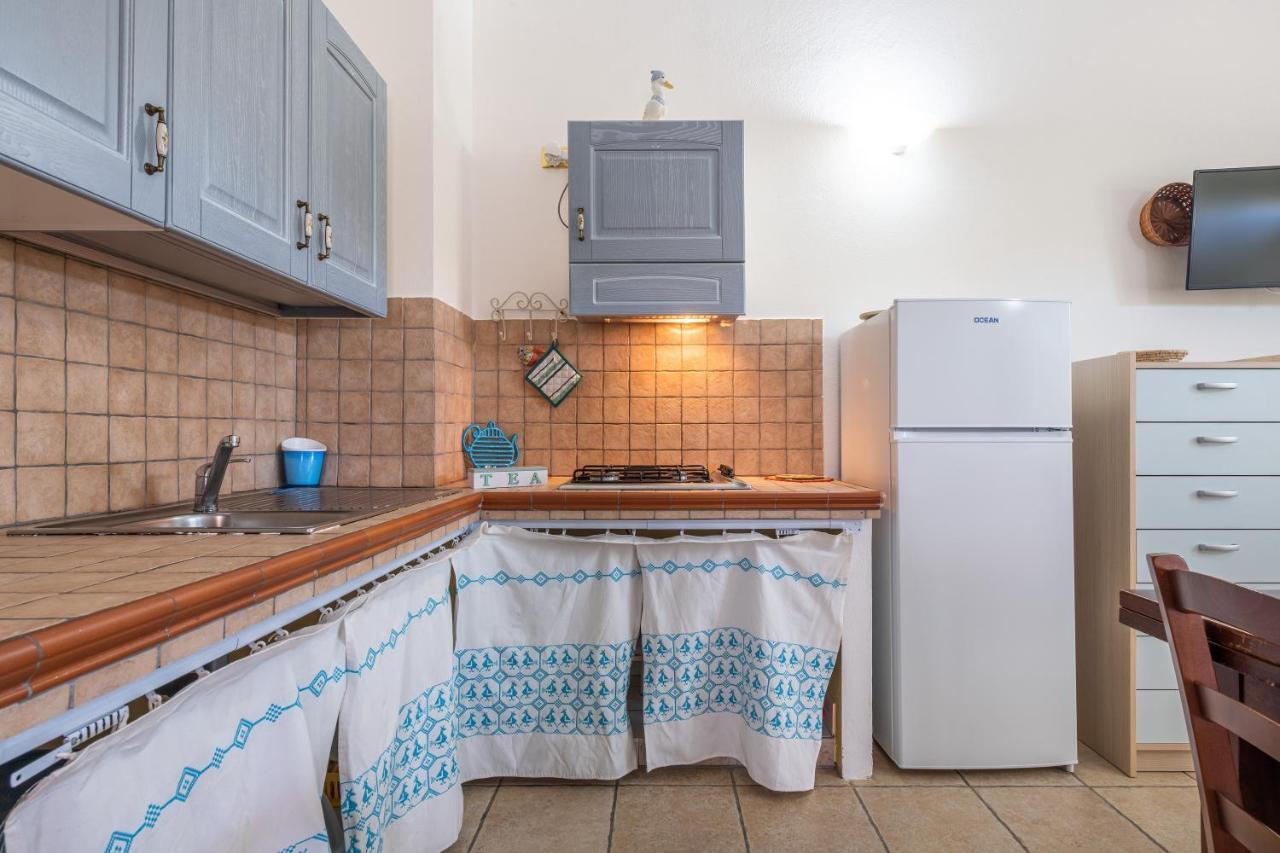Casa Vacanza de Dinu SantʼAnna Arresi Esterno foto
