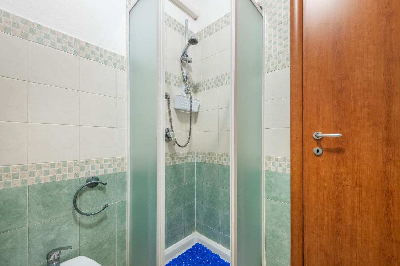 Casa Vacanza de Dinu SantʼAnna Arresi Esterno foto